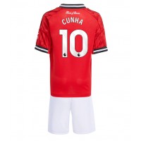 Stroje piłkarskie Manchester United Matheus Cunha #10 Koszulka Podstawowej dla dzieci 2025-26 Krótki Rękaw (+ szorty)